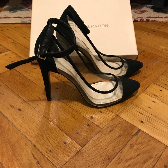 bcbg cynthia pump